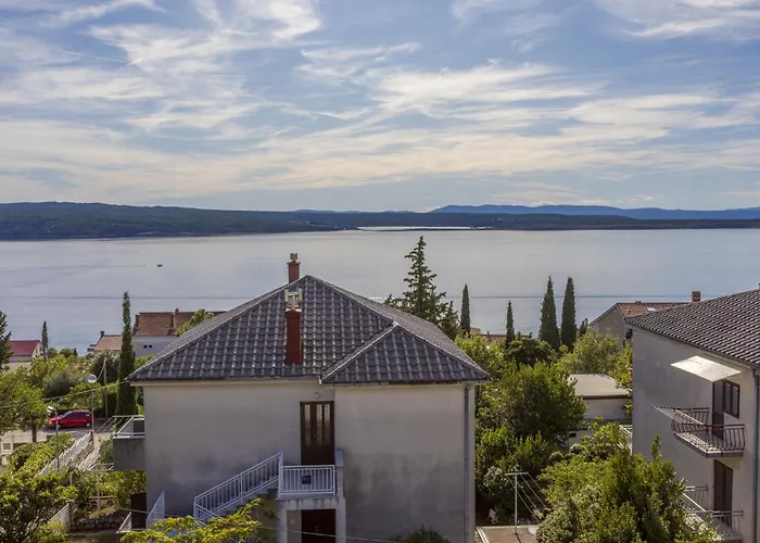 شقة Erna تْسْغيكفانِتْسا