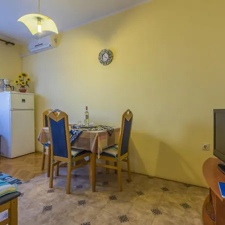 Apartment Erna *