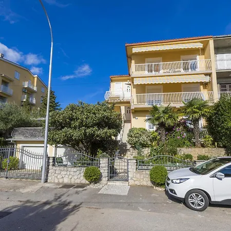 Διαμέρισμα Erna